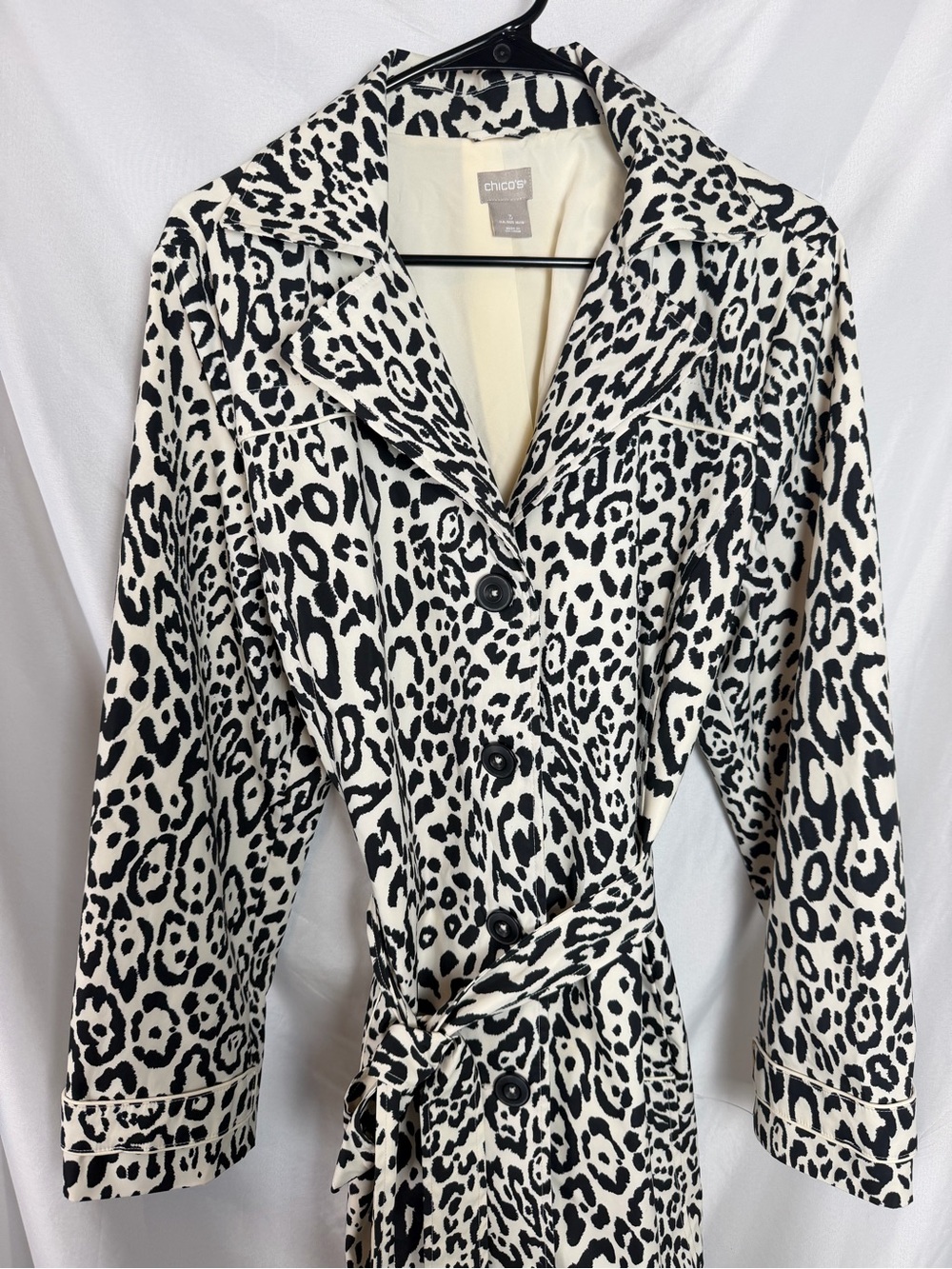 Chico's Black and Cream Leopard Print Trench Coat Size 16/18 - Picture 2 of 9